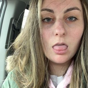 Meet your Posher, Marissa